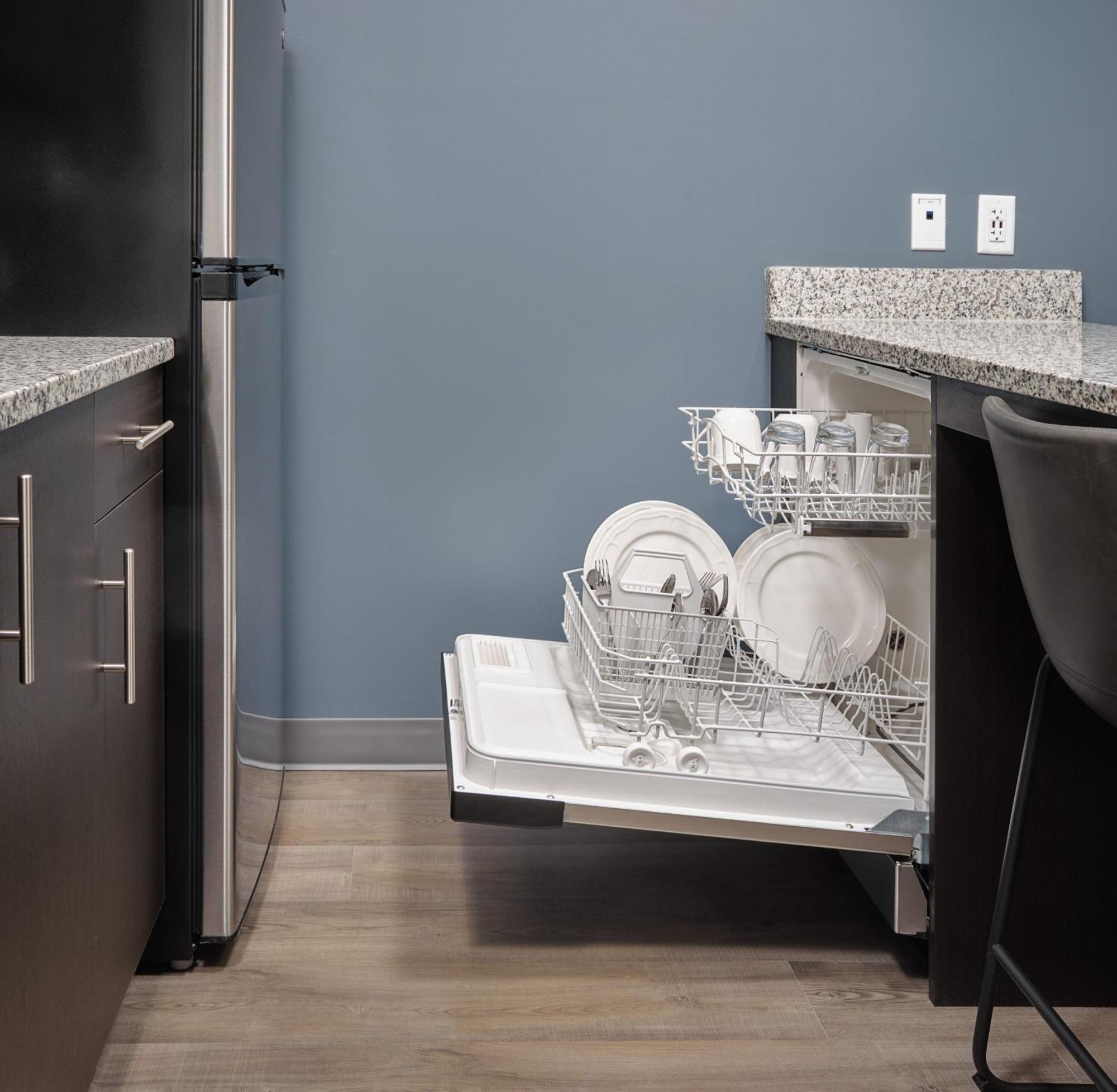 Stayapt Suites Huntsville Εξωτερικό φωτογραφία